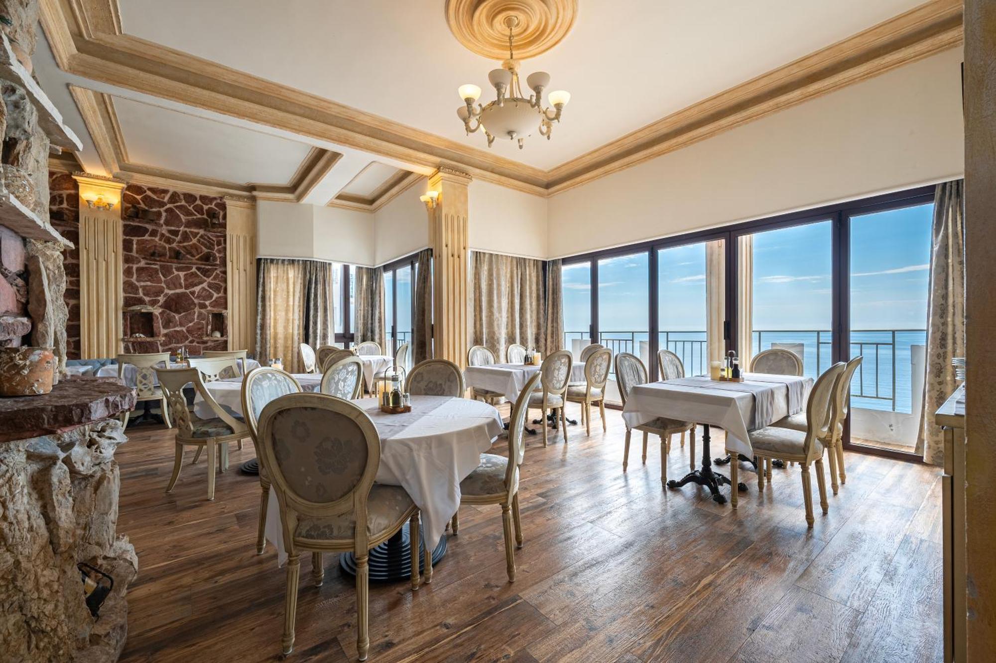 Hotel Adrovic Sveti Stefan Bagian luar foto