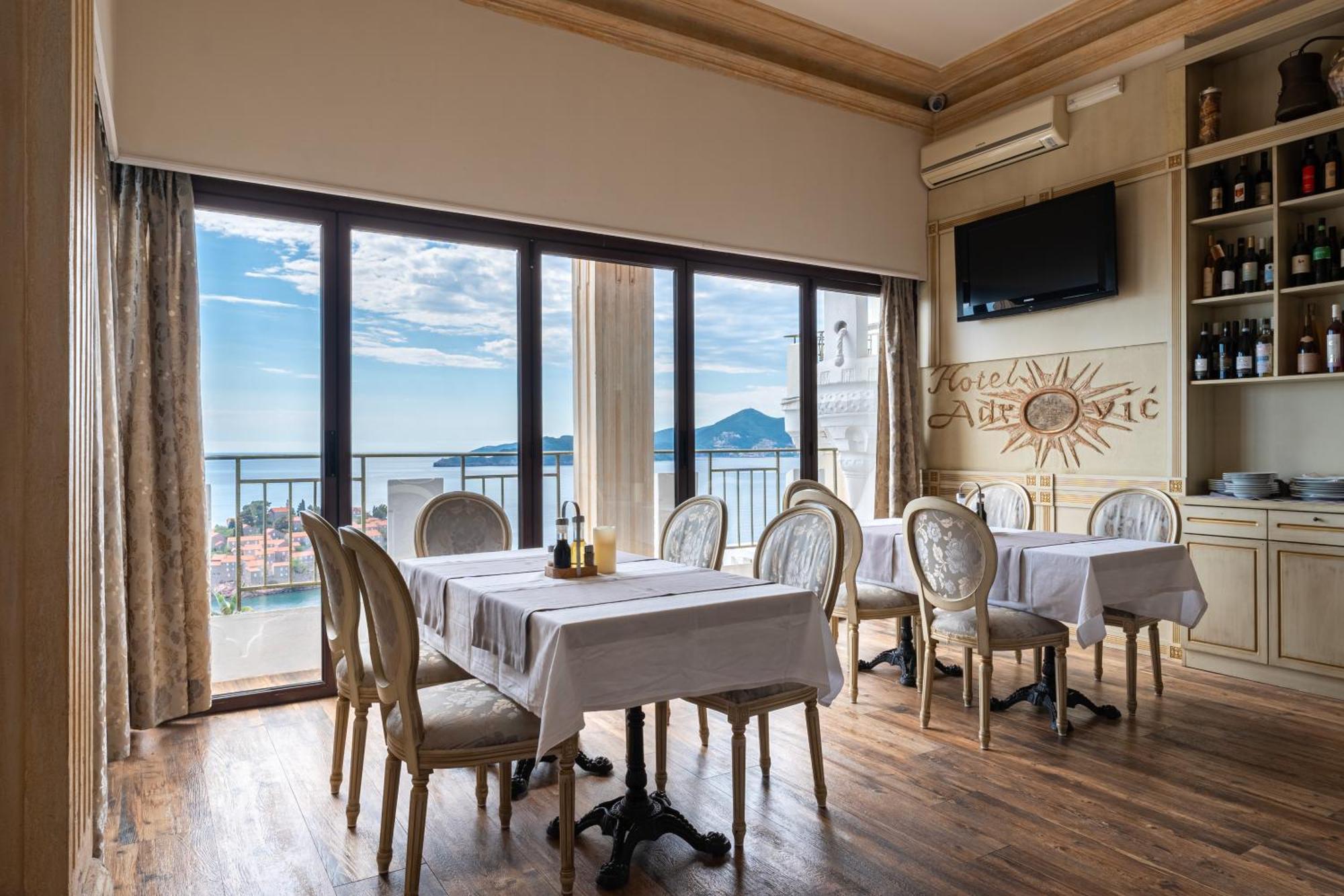 Hotel Adrovic Sveti Stefan Bagian luar foto