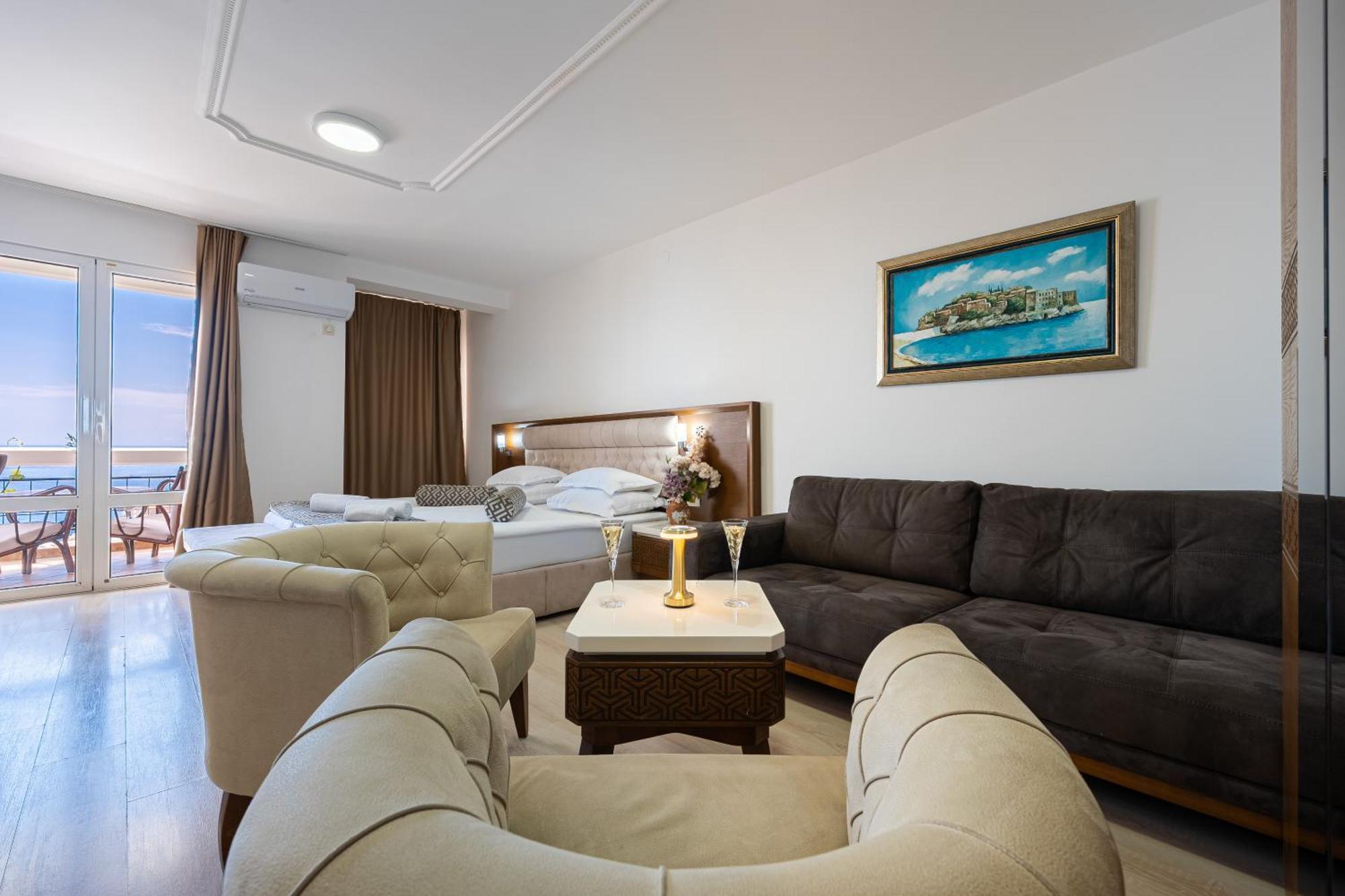 Hotel Adrovic Sveti Stefan Bagian luar foto