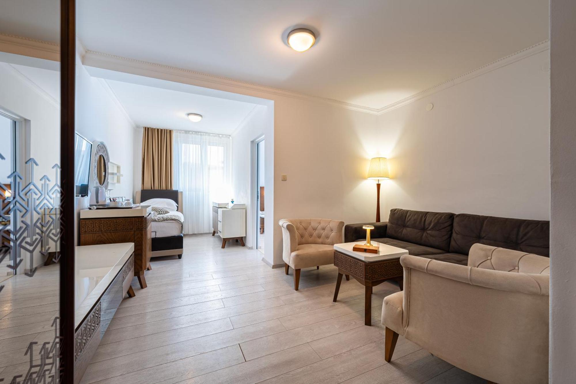 Hotel Adrovic Sveti Stefan Bagian luar foto